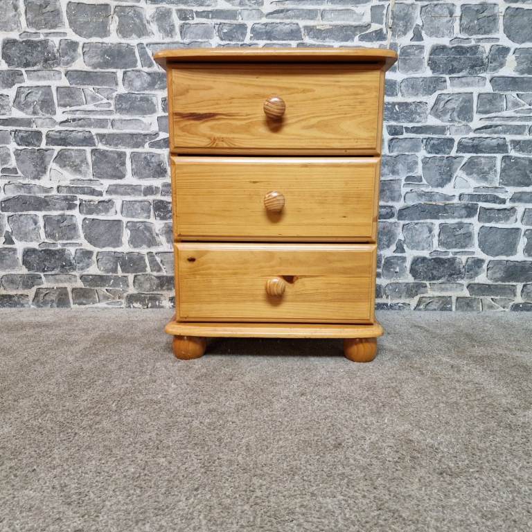 Pine Bedside Cabinet with 3 Drawers