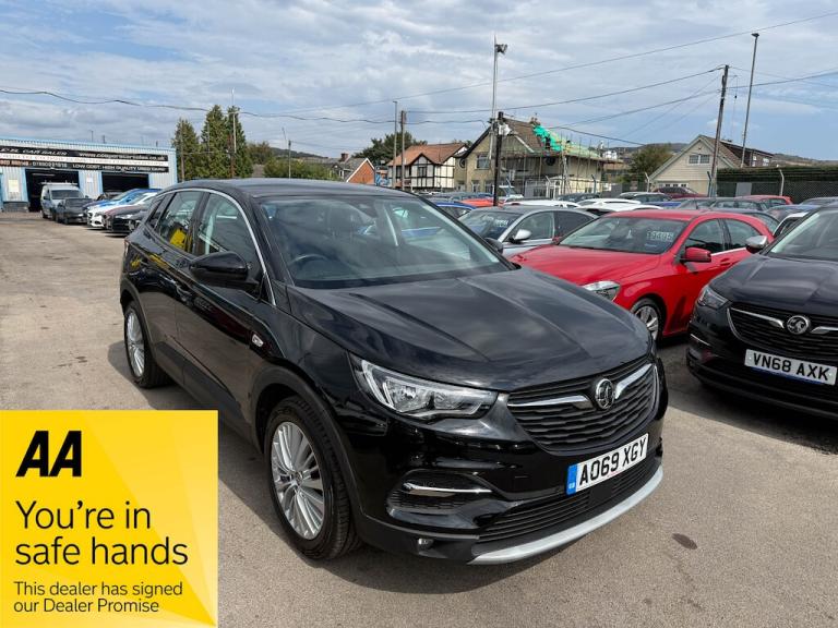 2019 Vauxhall Grandland X BUSINESS EDITION NAV Hatchback Petrol Manual