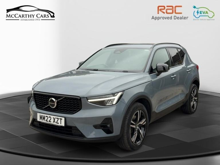 2022 Volvo XC40 B3 MHEV Plus SUV HYBRID Automatic