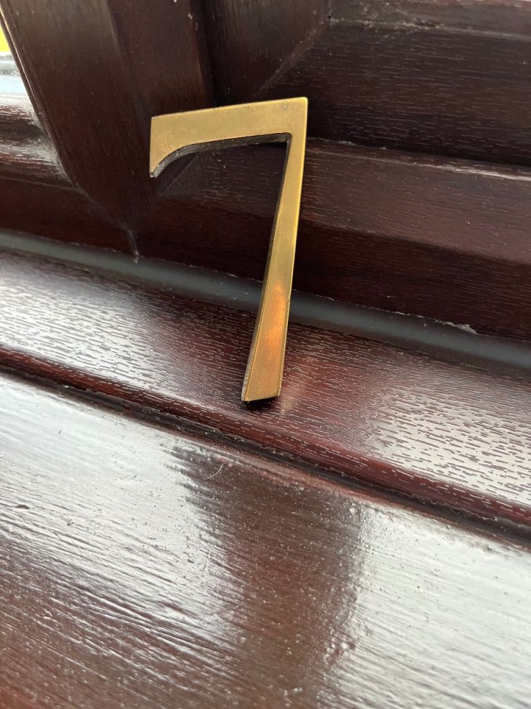 Solid brass house number (Number 7)