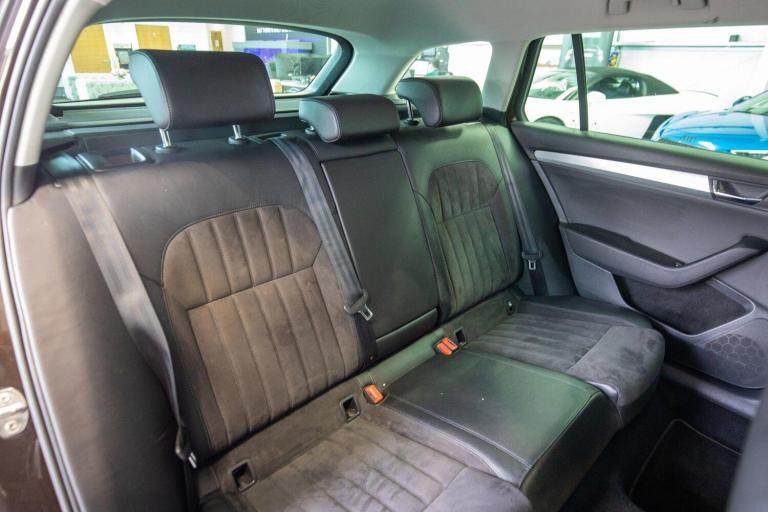 2016 Skoda Superb 2.0 TDI CR SE Technology 5dr ESTATE DIESEL Manual