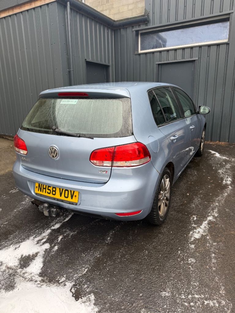 2009 Volkswagen Golf 