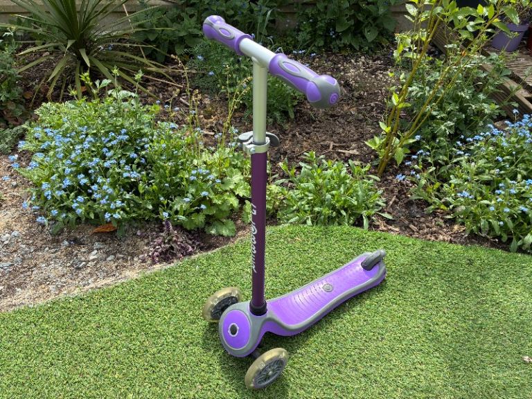 Globber light up scooter 