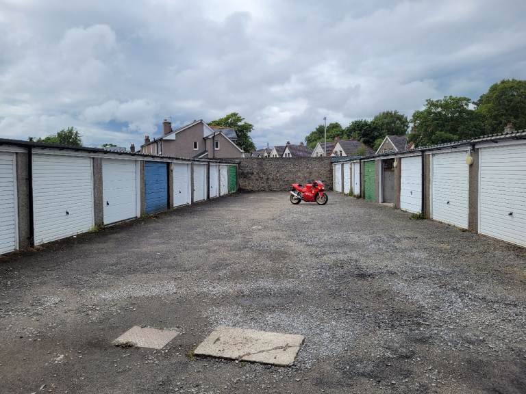 Lock up garage for rent with electric, AllenvaleRoad, Aberdeen. 
