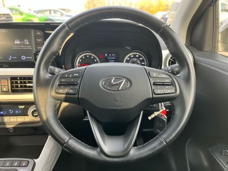 2022 Hyundai i10 1.2 MPi Premium 5dr Auto Hatchback PETROL Automatic