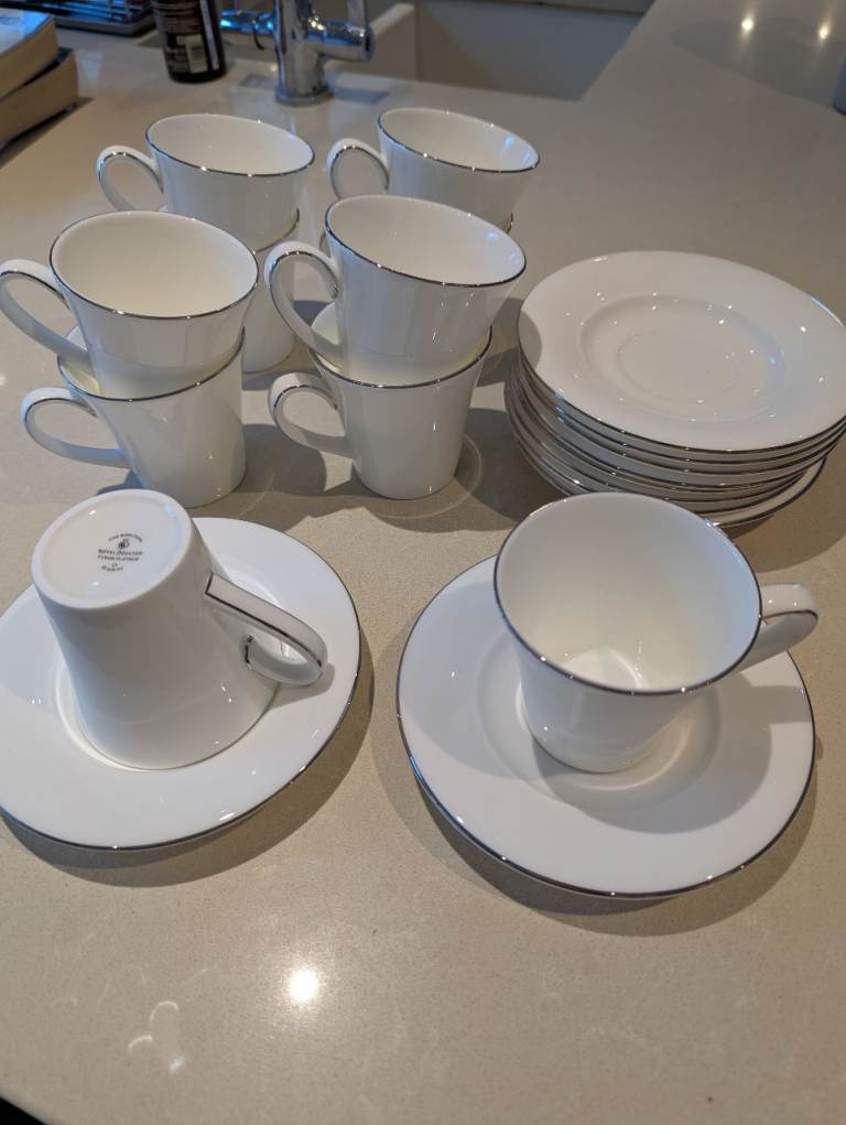 Royal Doulton Fusion Platinum Tea Set