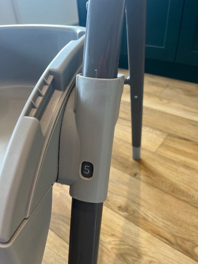 Joie Multiply 6-in-1 Highchair – Excellent Condition