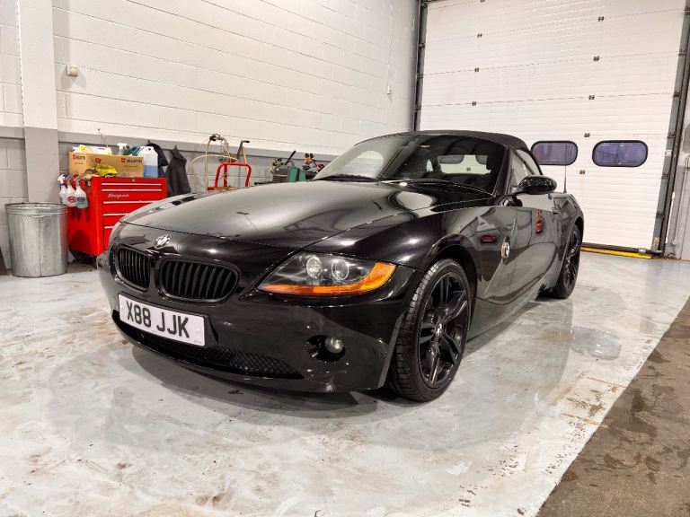 2005 BMW Z4 2.5L