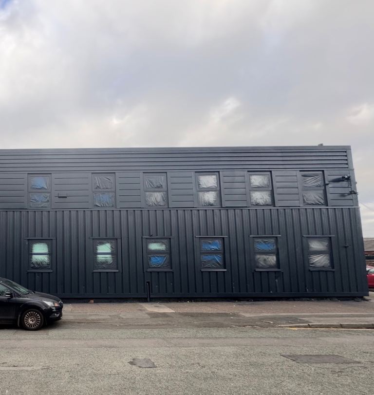 1,000 - 3,000 sq ft warehouse to Let