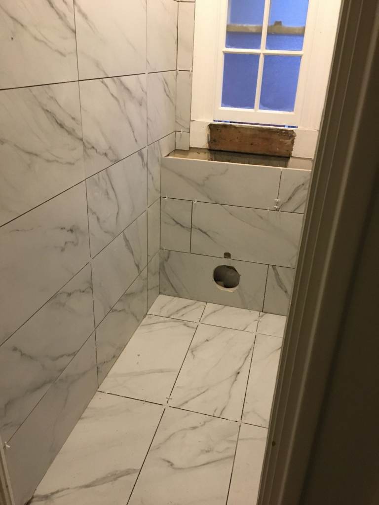 Tiling,Painting Decorating,Refurbishments 