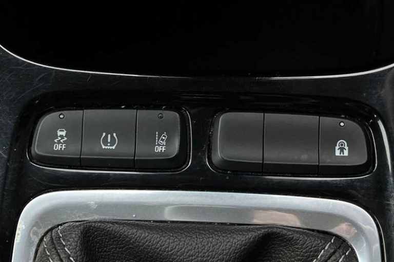 2019 Vauxhall Crossland X 1.2 SE 5dr HATCHBACK PETROL Manual