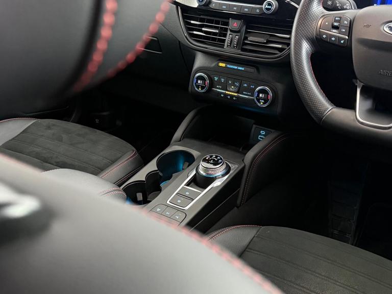 2021 Ford Kuga 2.5 EcoBoost Duratec 14.4kWh ST-Line CVT Euro 6 (s/s) 5dr HATCHBACK Petrol/Electri...