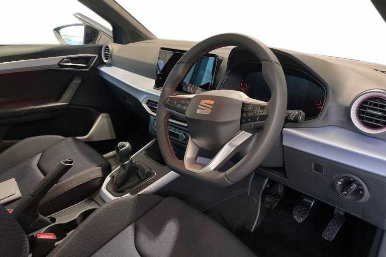 2025 SEAT Arona 1.0 TSI 115 FR 5dr SUV Petrol Manual
