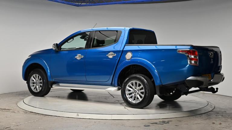 2019 Mitsubishi L200 2.4 DI-D DC Barbarian 4WD Euro 6 4dr PICK UP Diesel Manual