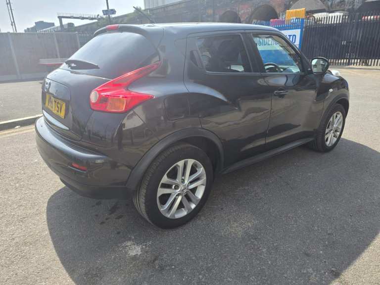 Nissan, JUKE, Hatchback, 2011, Manual, 1598 (cc), 5 doors