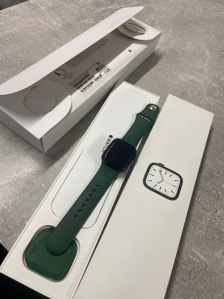 Apple Watch Series 7 