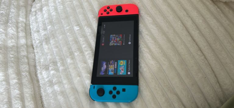 Nintendo Switch Console with Carry Case – Nearly New