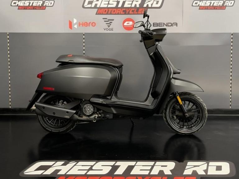 Lambretta V 125cc |Modern Classic Retro Style Moped| For Sale | Best Scooter