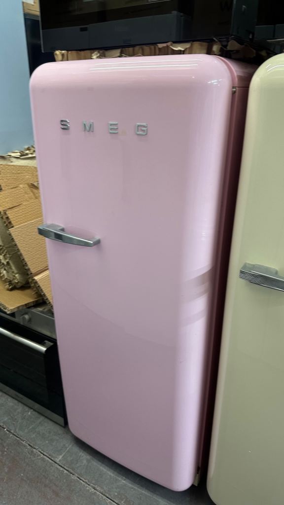 PINK SMEG FAB28 FRIDGE FREEZER 