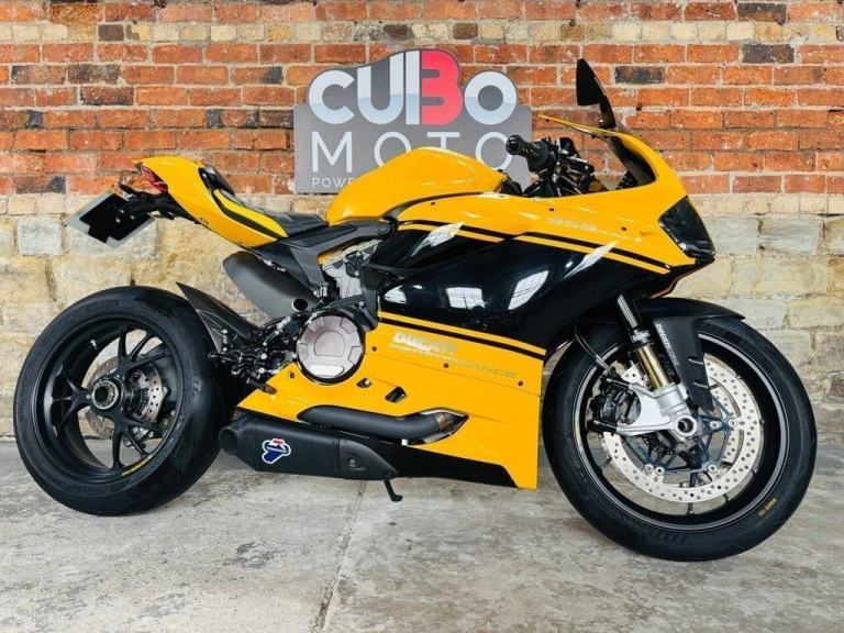 DUCATI 959 PANIGALE FULLY LOADED 2018 18