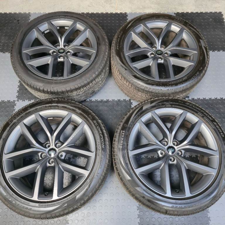 Genuine Range Rover 22" Alloy wheels Style 5126 Sport Vogue L461 L460 