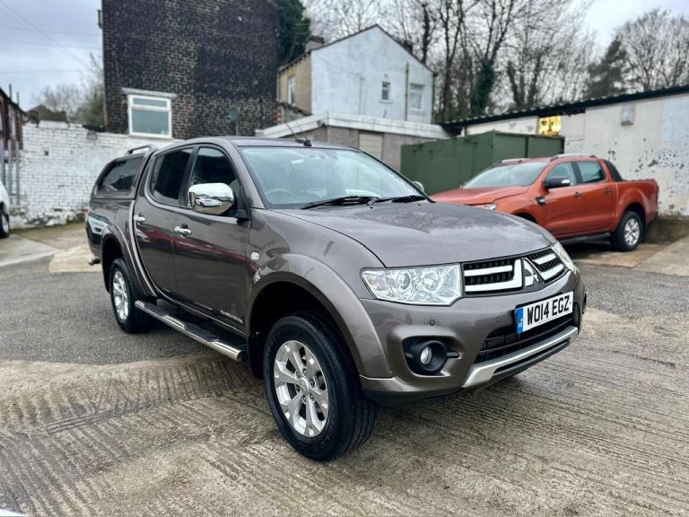 2014 Mitsubishi L200 Double Cab DI-D Barbarian 4WD Auto 176Bhp PICK UP Diesel Automatic
