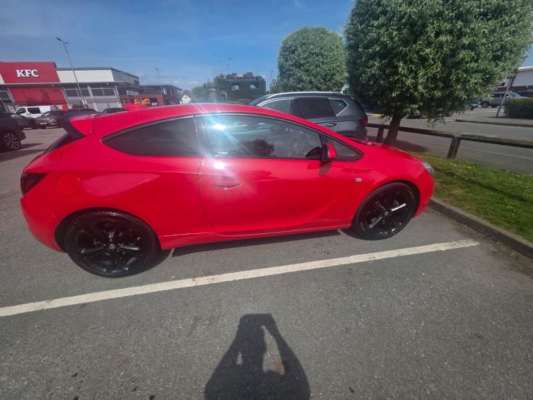 Vauxhall, GTC, Hatchback, 2017, Manual, 1598 (cc), 3 doors