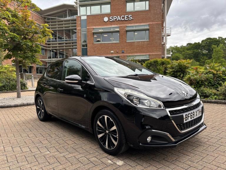 2019 Peugeot 208 1.2 PureTech Tech Edition Hatchback 5dr Petrol Manual Euro 6