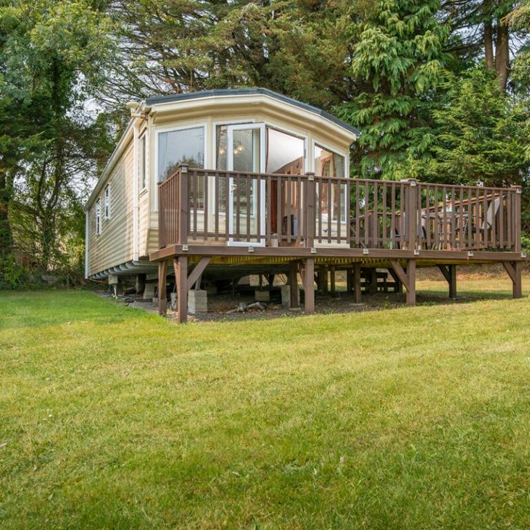 An immaculate, well kept 2011 Willerby GranadaXL 38/12/2 