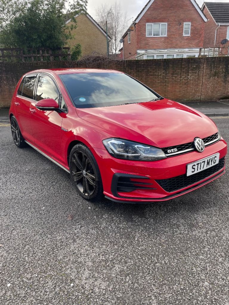 Volkswagen, GOLF, Hatchback, 2017, Semi-Auto, 1968 (cc), 5 doors