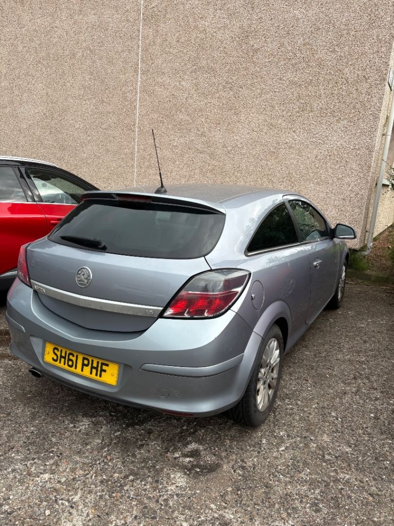 Vauxhall, ASTRA, Hatchback, 2011, Manual, 1598 (cc), 3 doors