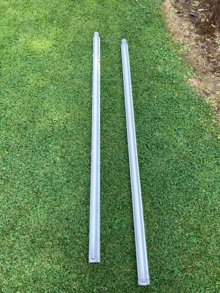 Selection of lights and old Fuse boards £1