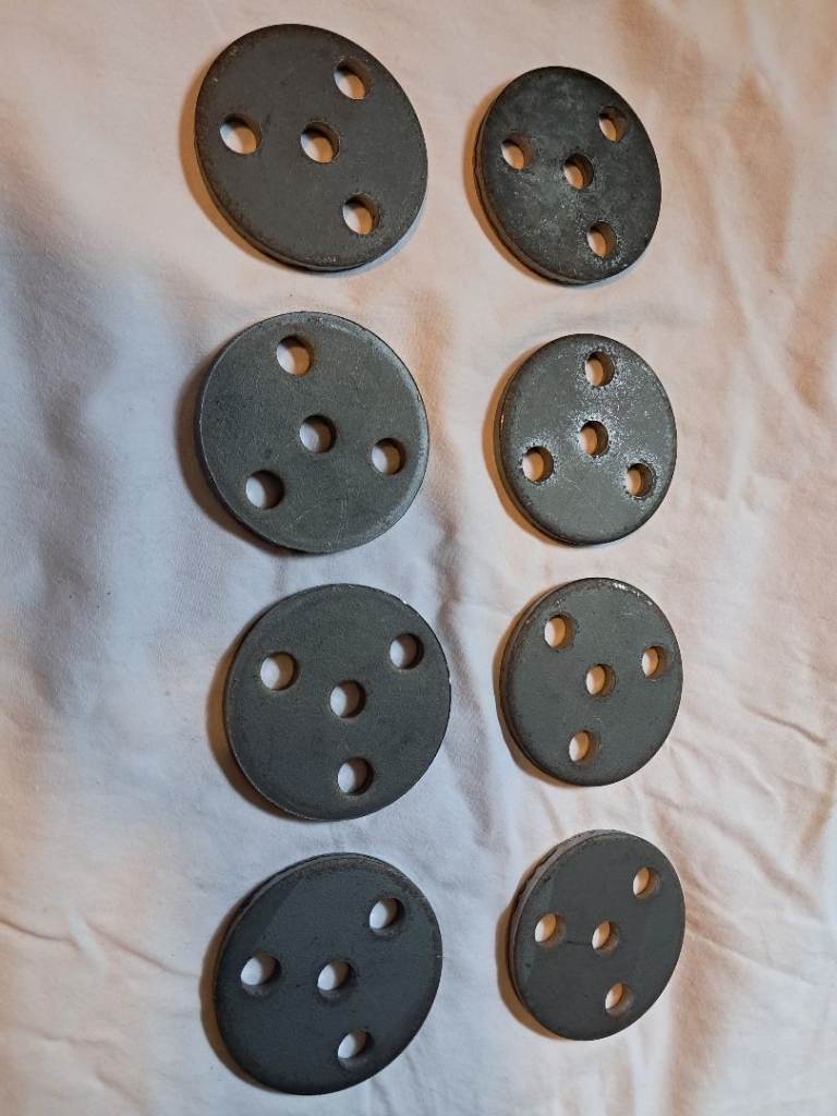 8 x Round Plates in Mild Steel, 70mm Diameter, 6mm Thick, 11mm Holes.