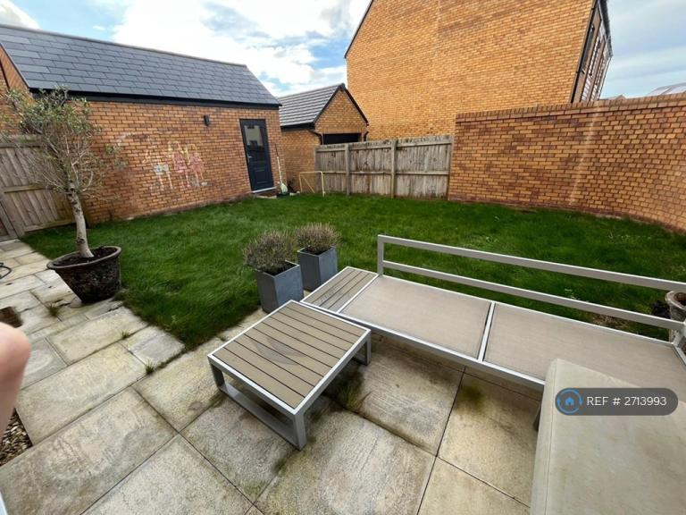 3 bedroom house in Citrine Place, Cheltenham, GL52 (3 bed) (#2713993)