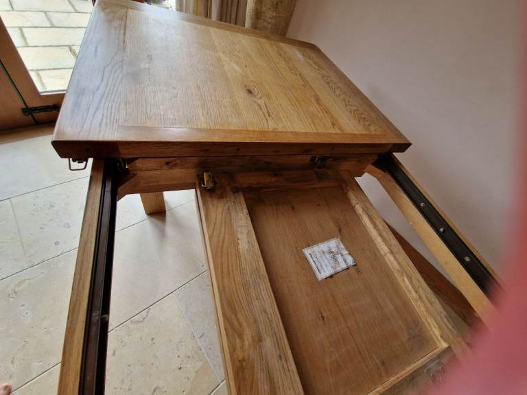 Oak Dining table 