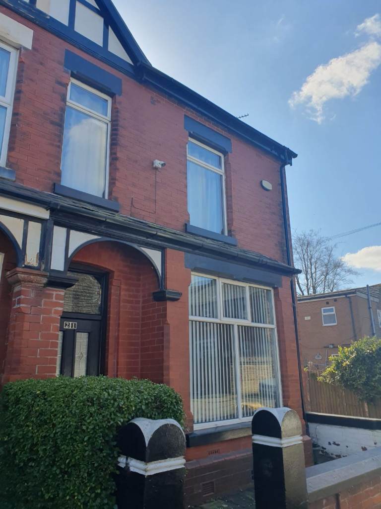 21 Glade Street, Bolton, Bl1 4RH