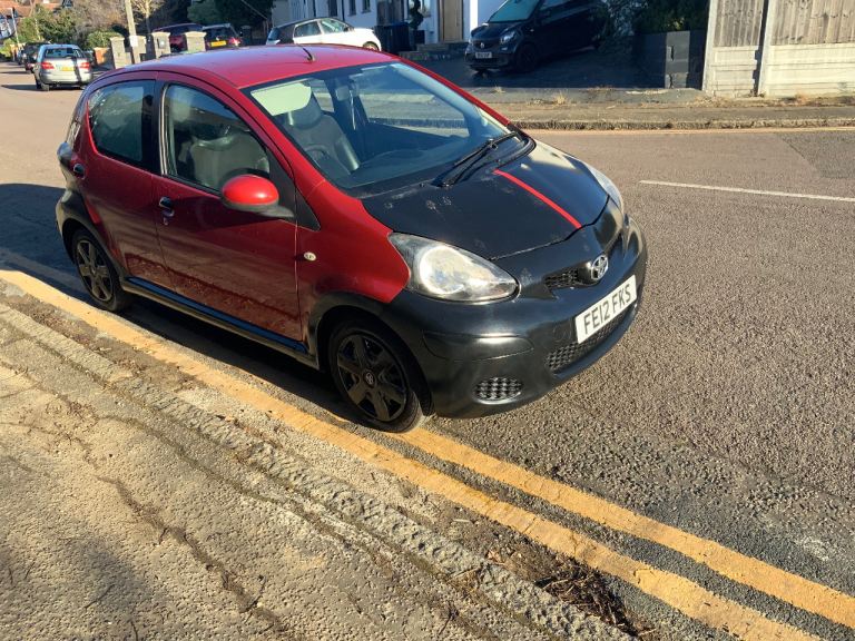Toyota, AYGO, Hatchback, 2012, Semi-Auto, 998 (cc), 5 doors