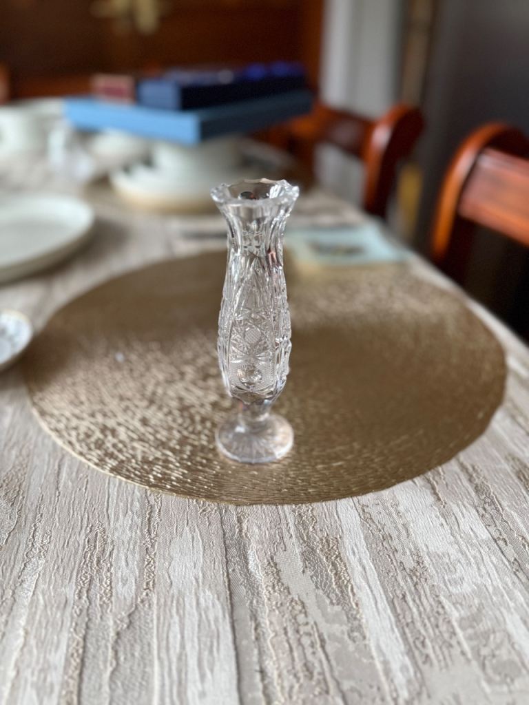 Bohemian Czech Republic Hand Cut 24% Lead Crystal Queen Lace Bud Vase 7.25"