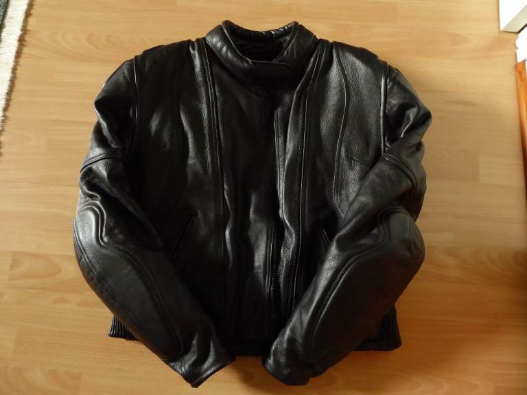 Ladies Fully Armoured Leather Motorcycle Jacket