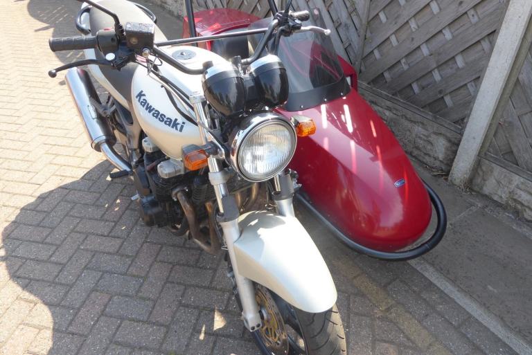 KAWASAKI ZR 750 SIDECAR OUTFIT X REG SQUIRE SIDECAR SPARES REPAIR