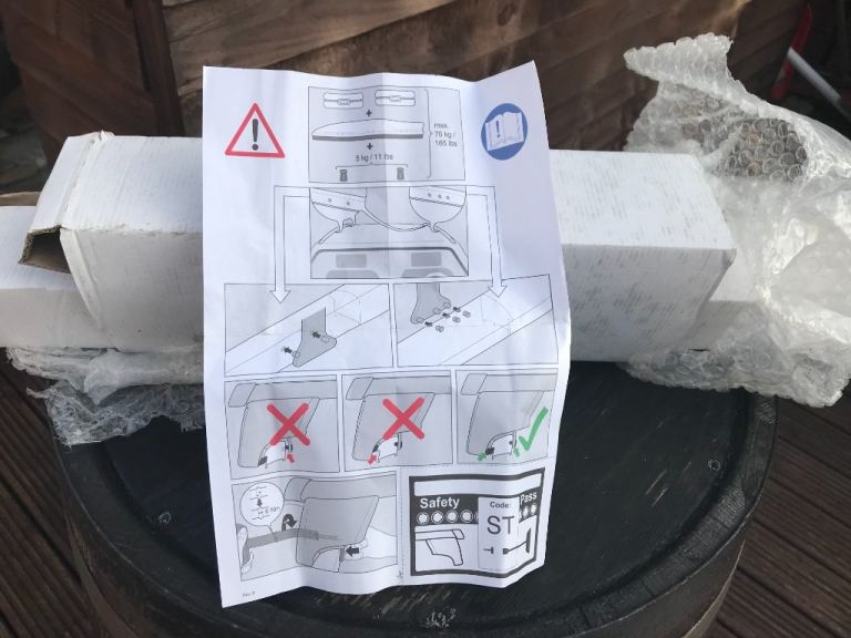 Brand new , boxed , aluminium roof rack for Audi Q5