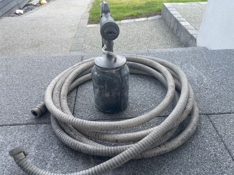 Prospray 700 Paint Sprayer with Hose and Gun