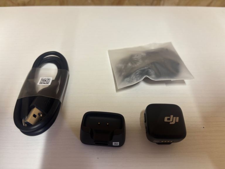 DJI Mic Mini Transmitter (Infinity Black) Wireless Lavalier Microphone