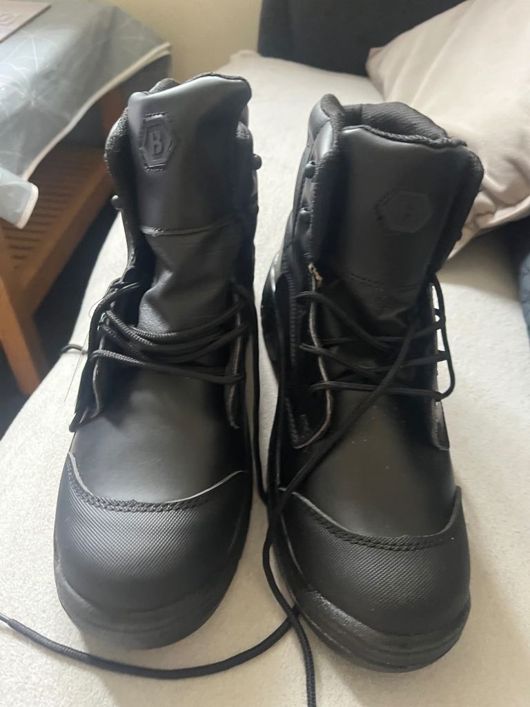 Safety boots black rock 
