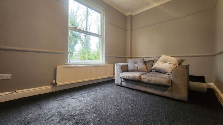 Self-Contained 1-Bed Flat – Penn Road, Wolverhampton – £775 PCM