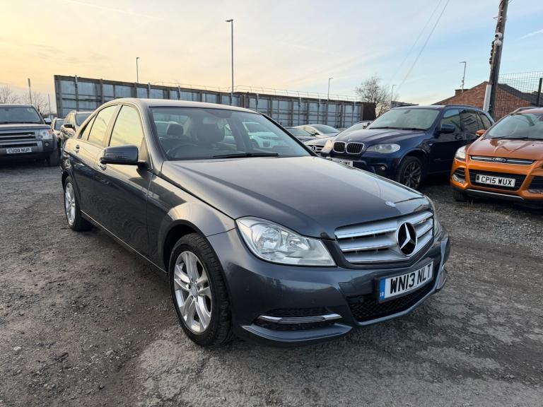MERCEDES-BENZ C220 CDI BlueEFFICIENCY Executive SE 4dr Auto | FULL LEATHERS 