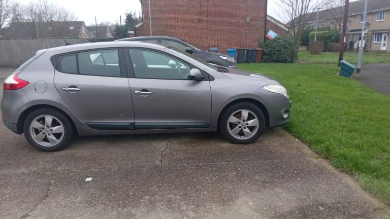 Renault, MEGANE, Hatchback, 2010, Manual, 1598 (cc), 5 doors