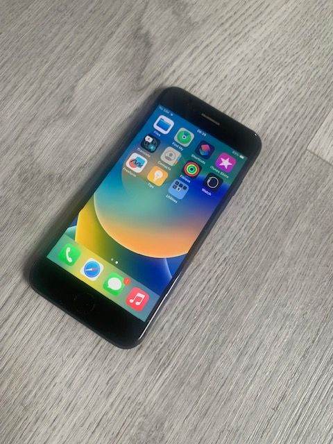 image for iPhone 7 - Unlocked to Any Sim - 128GB