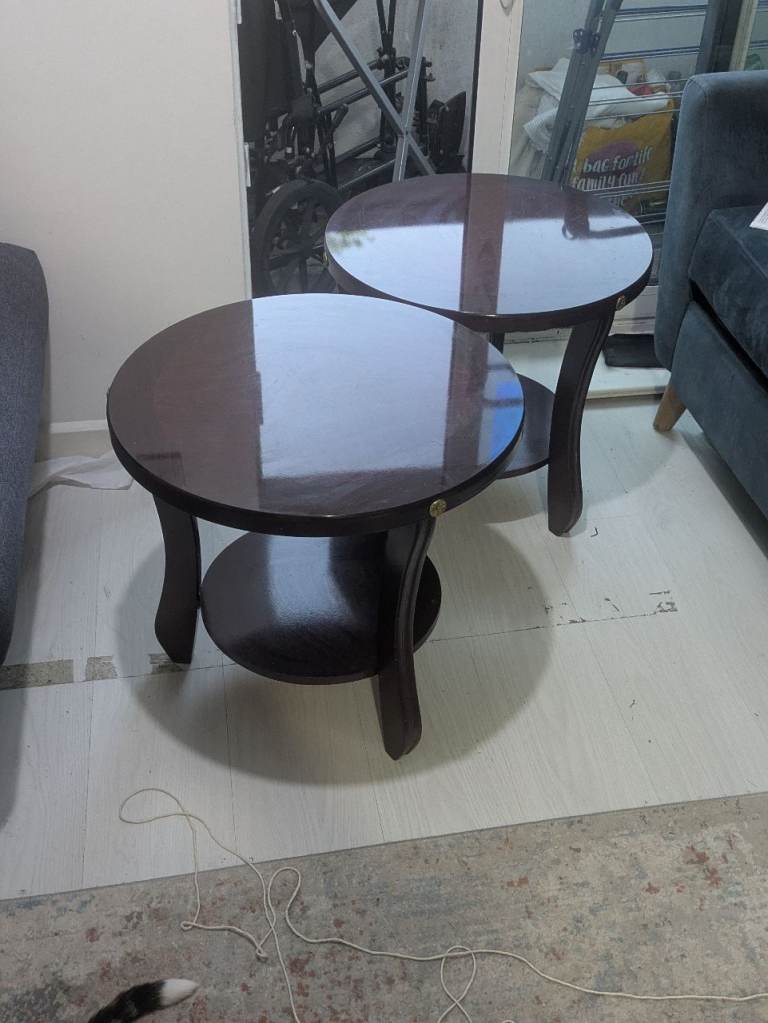Set of 2 Dark Brown Wooden Round Coffee Tables