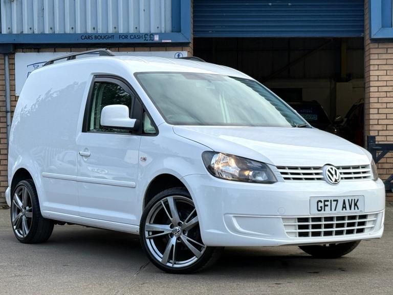 ** NO VAT ** 2017 (17) Volkswagen Caddy 1.6 TDI C20 Startline van ** MUST SEE **